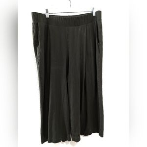 Universal Standard Jersey Knit Wide Leg Capris Small Dark Green